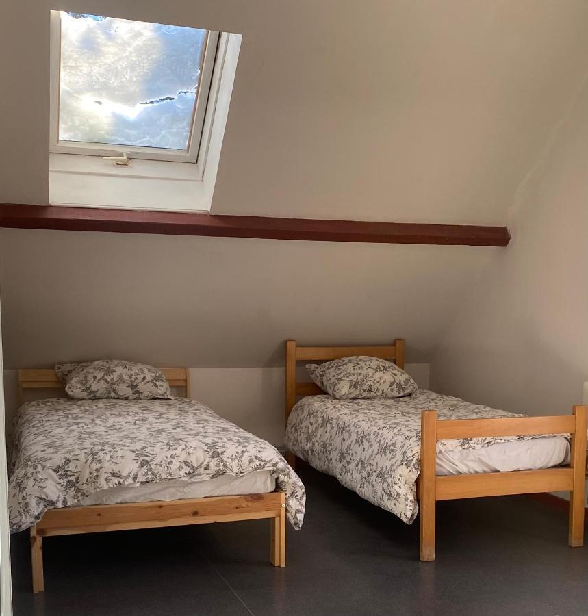 Peyranere Hostel Urdos ภายนอก รูปภาพ